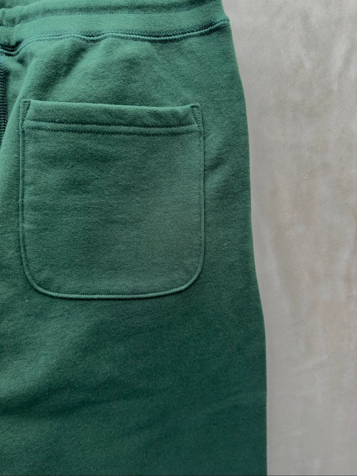 Rose Crest Sweatpant | Forest Green